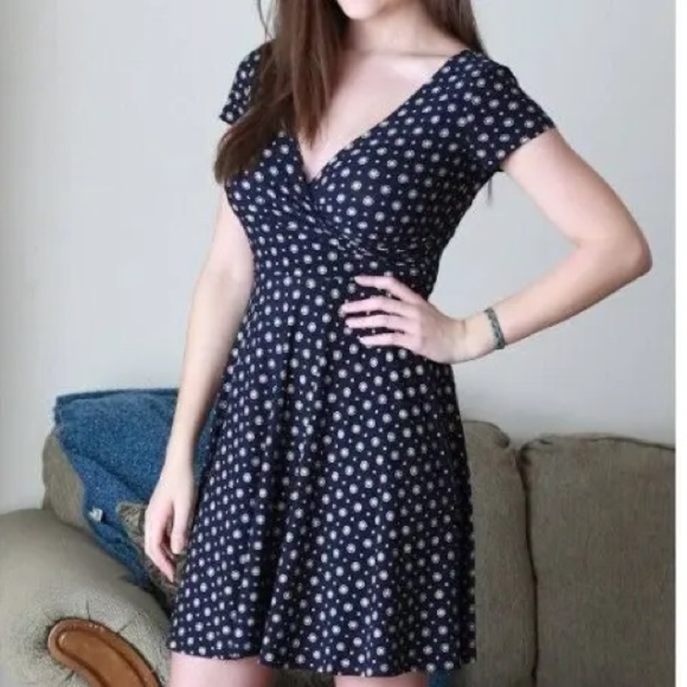 Kaileigh Navy and Yellow Dress